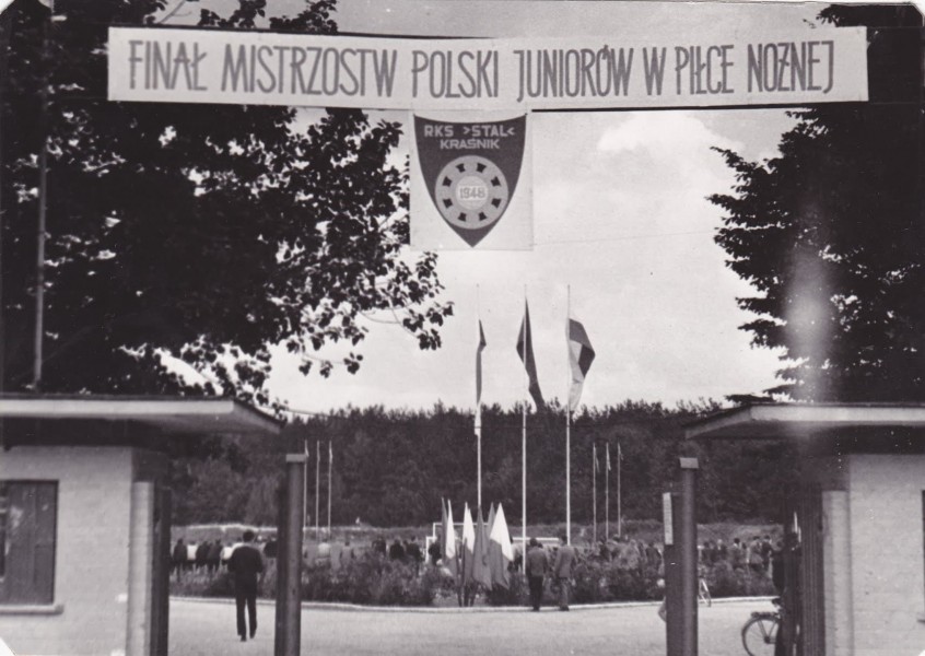 On This Day (1972): Brąz juniorów na MP.